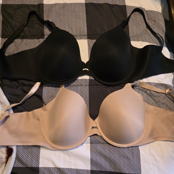 Warner's Black and Tan Bra Duo - Picture 11 of 11